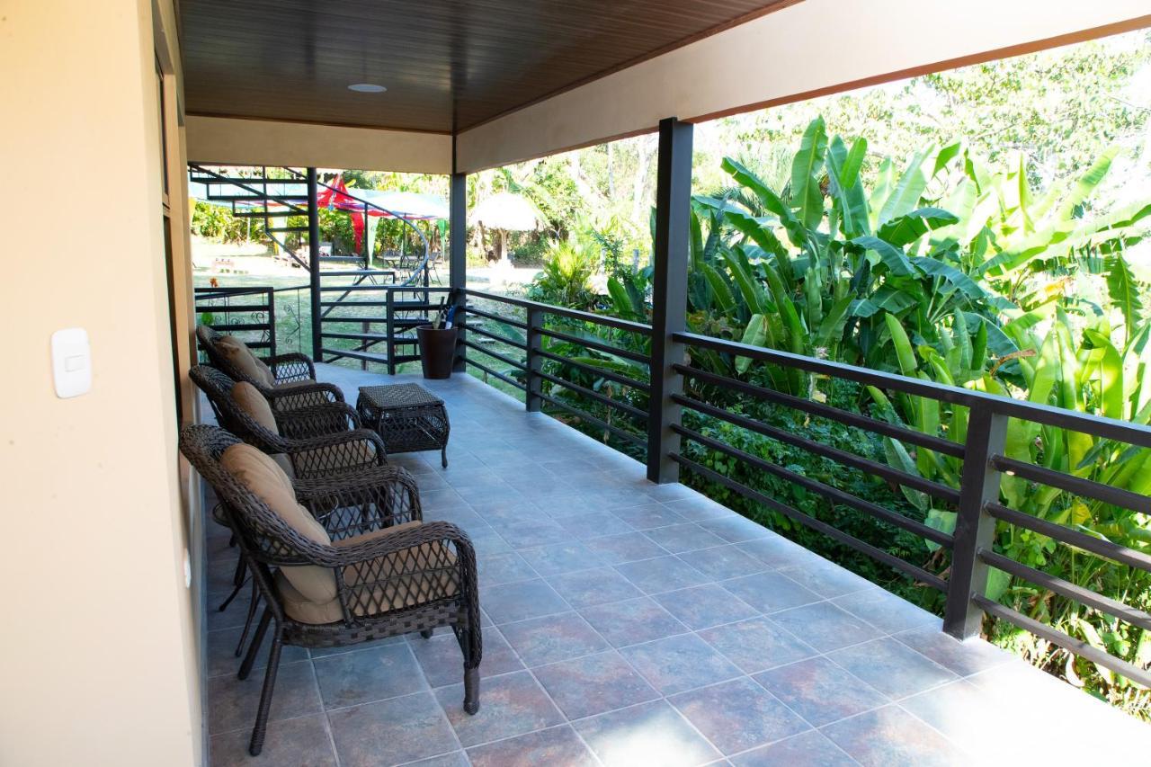 Jungle Lodge At Wild Sun Rescue Center Cabuya  Kültér fotó