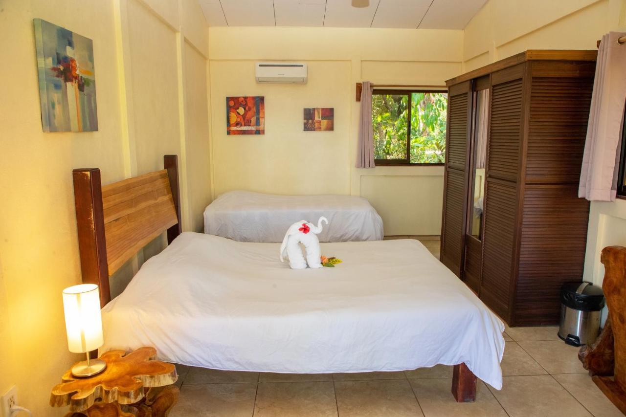 Jungle Lodge At Wild Sun Rescue Center Cabuya  Kültér fotó